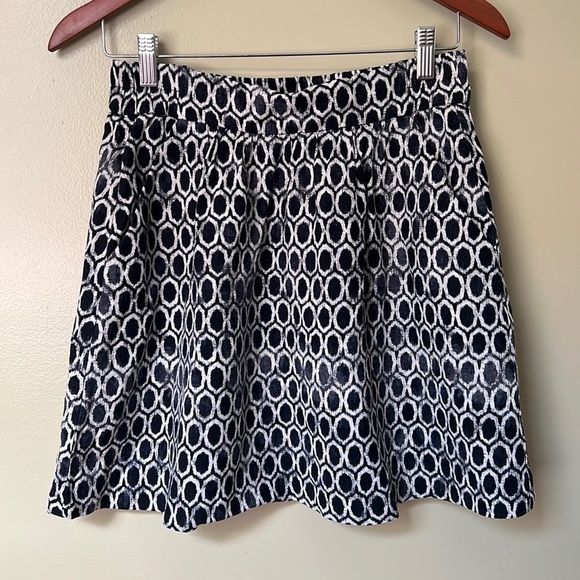 EUC LOFT Printed A-Line Mini Skirt With Pockets Linen Blend Navy Blue White XXS - Picture 1 of 11